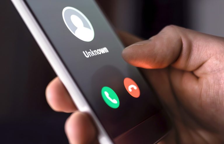 How to Spot Phone Scams