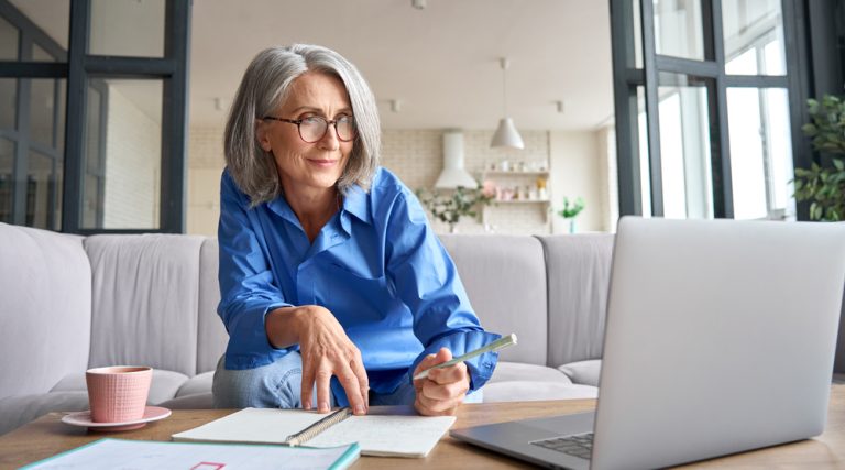 Where to Look Online to Find the Best Senior Living Options for You