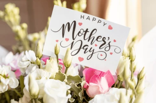 Celebrating Mother’s Day: Creative Gift Ideas for Senior Moms